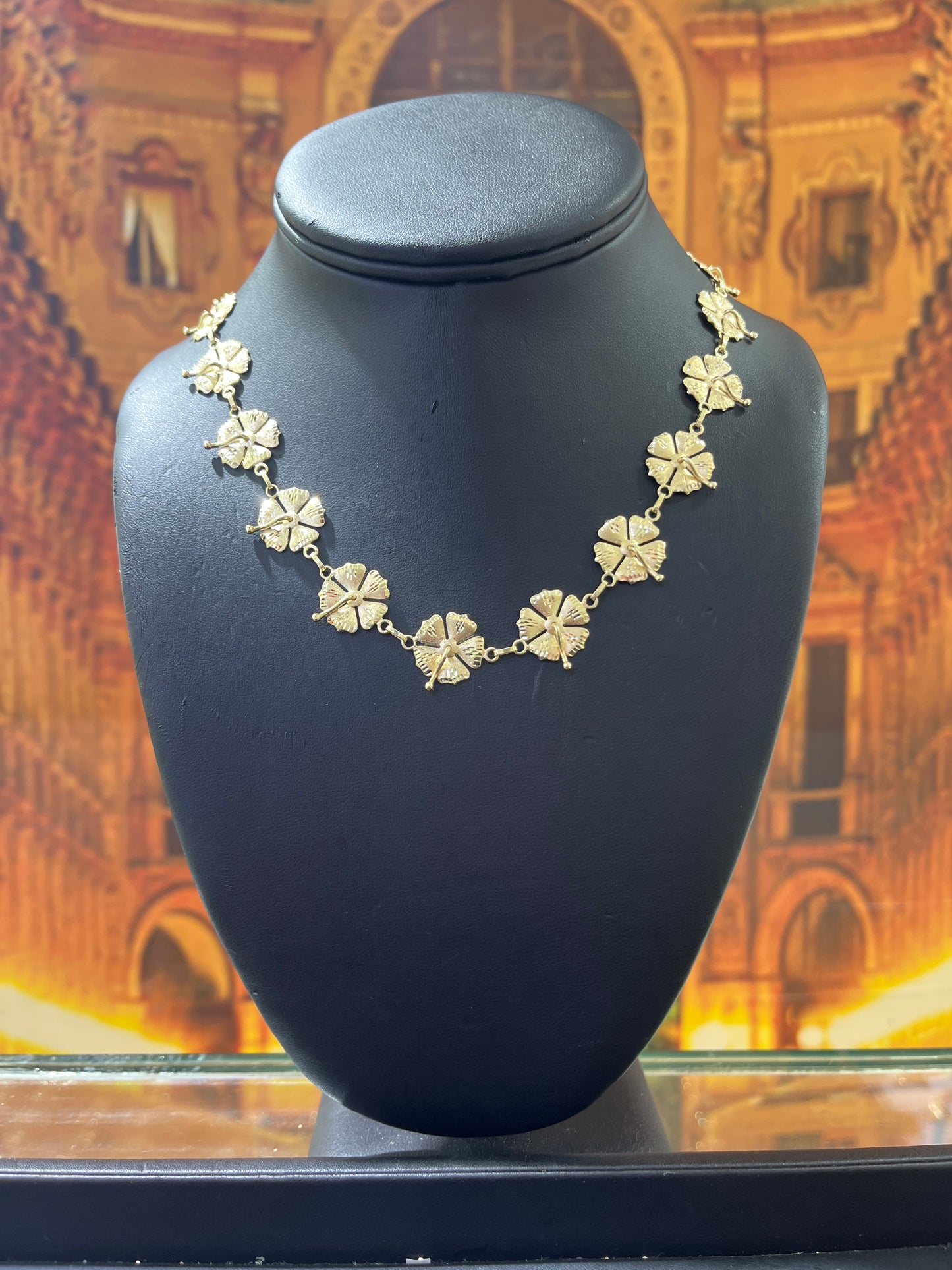 14KT Gold Necklace - Hibiscus Design 14.5mm