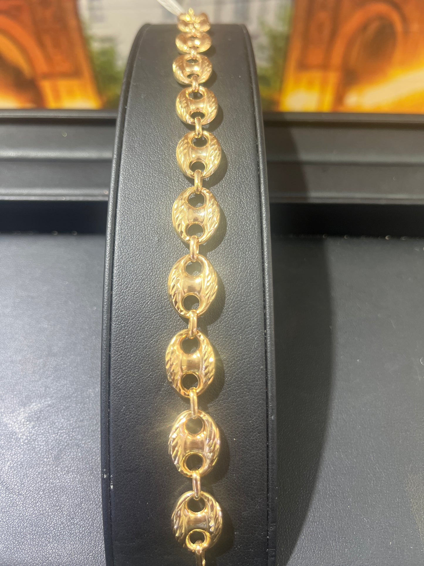 14KT Gold Bracelet - 11.2mm Gucci Design Diamond-Cut