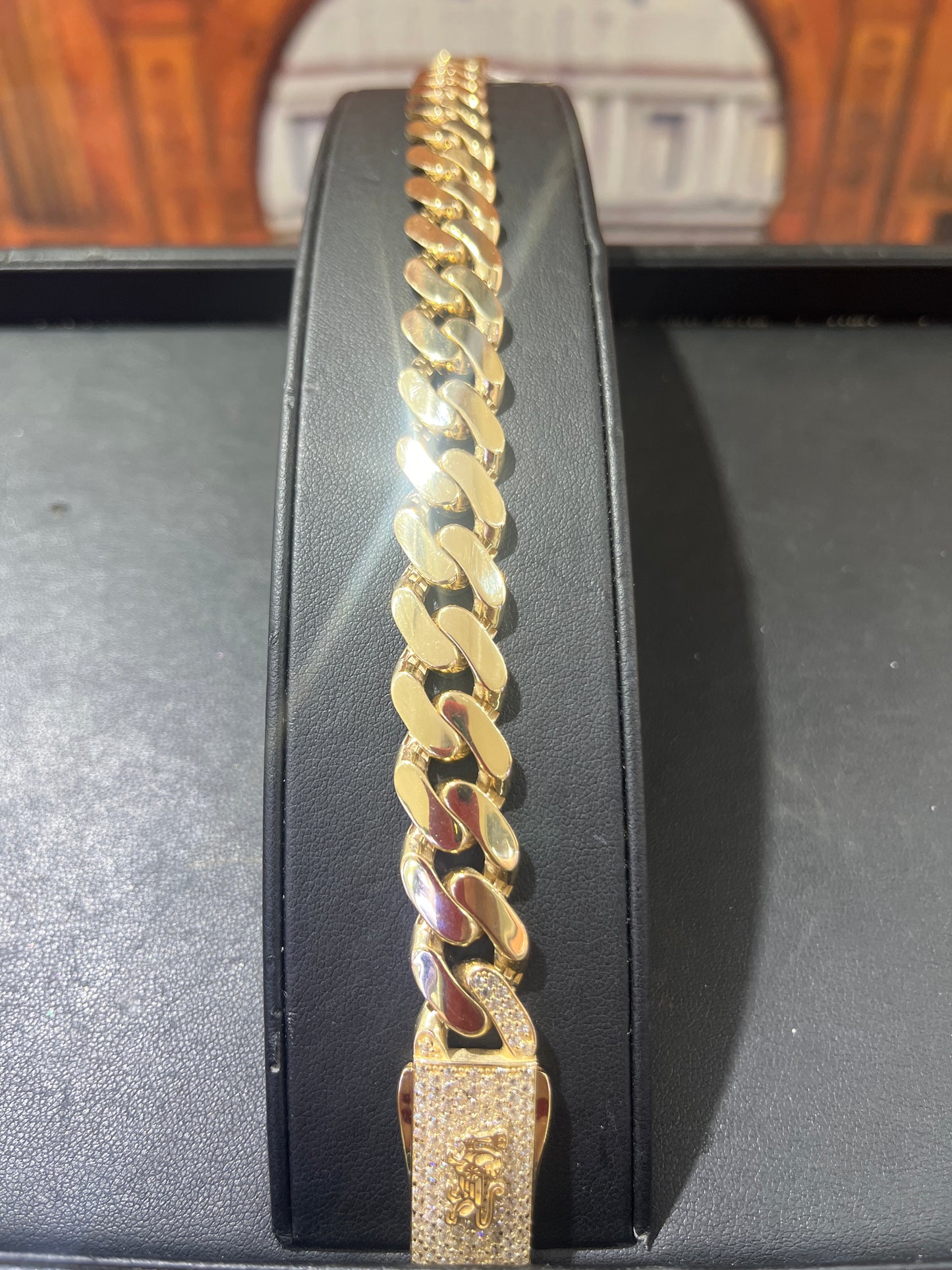 14KT Gold Bracelet - 13mm Cuban Design