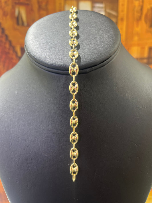 14KT Gold Bracelet - 6mm Gucci Design Plain