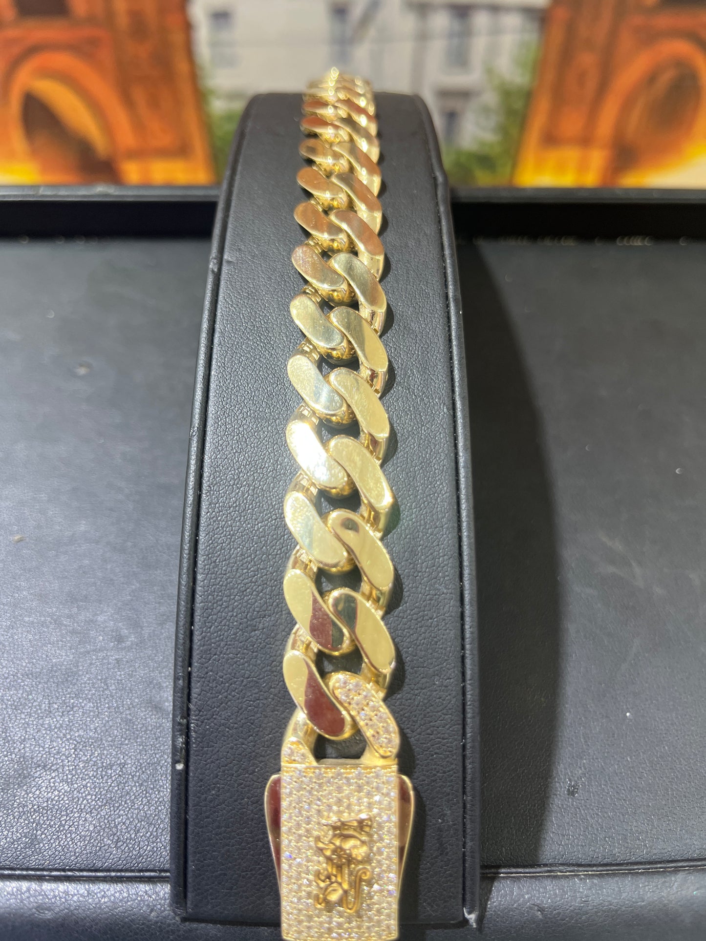 14KT Gold Bracelet -15mm Cuban Design