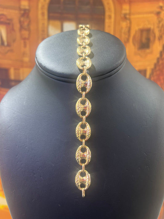 14KT Gold Bracelet - 11.2mm Gucci Design Diamond-Cut